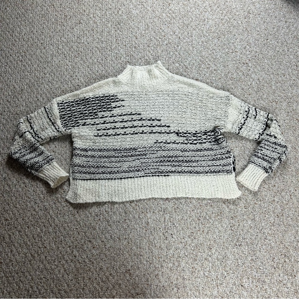 Knox Rose Cropped Sweater Womens Small Knit Side Slit Crop Pullover Long Sleeve